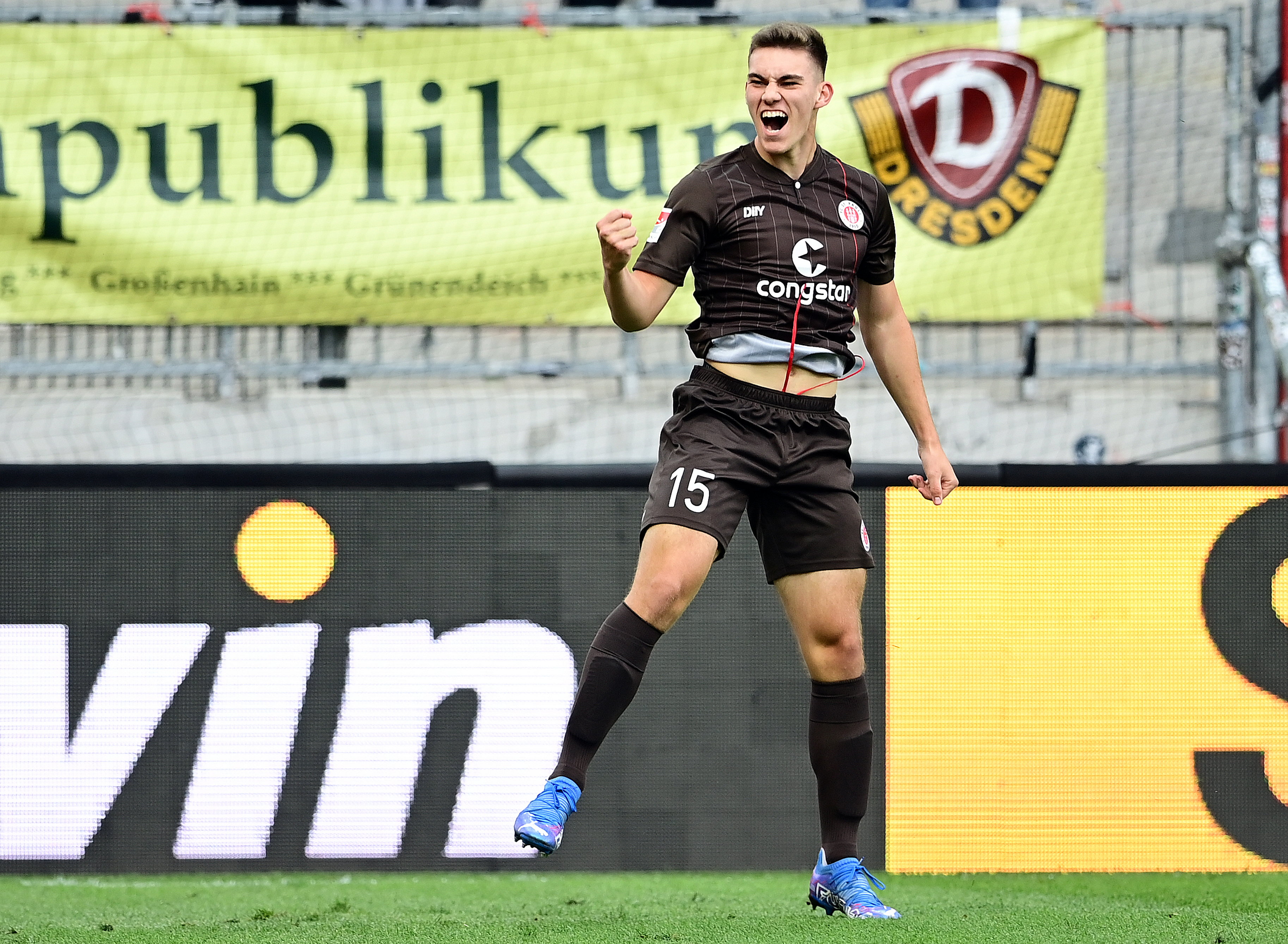 Defender Marcel Beifus adds a third in the 3-0 home win over Dynamo Dresden.