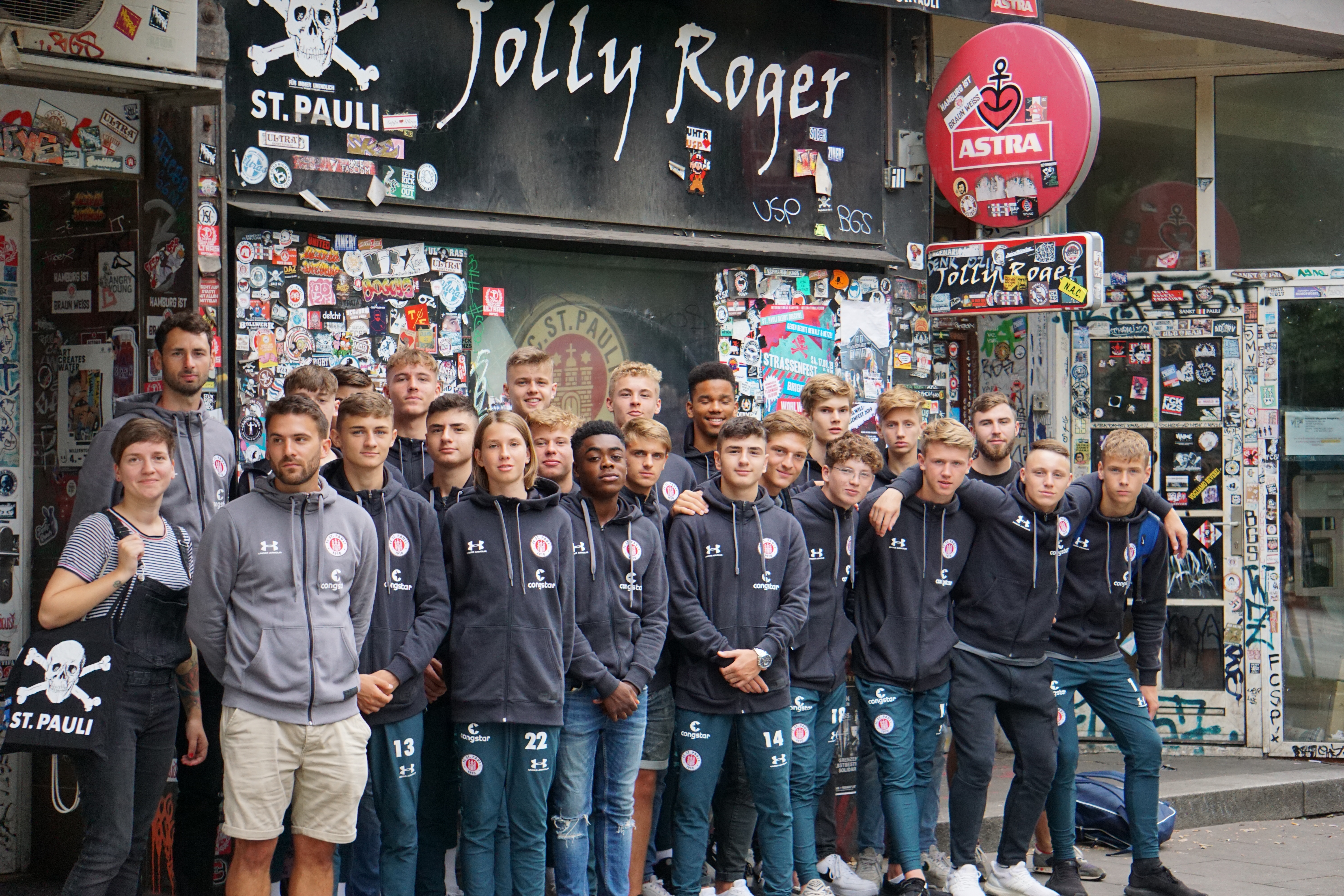 Eingeschworene Mannschaft: Die U16 im Sommer beim AFM-Stadtrundgang.