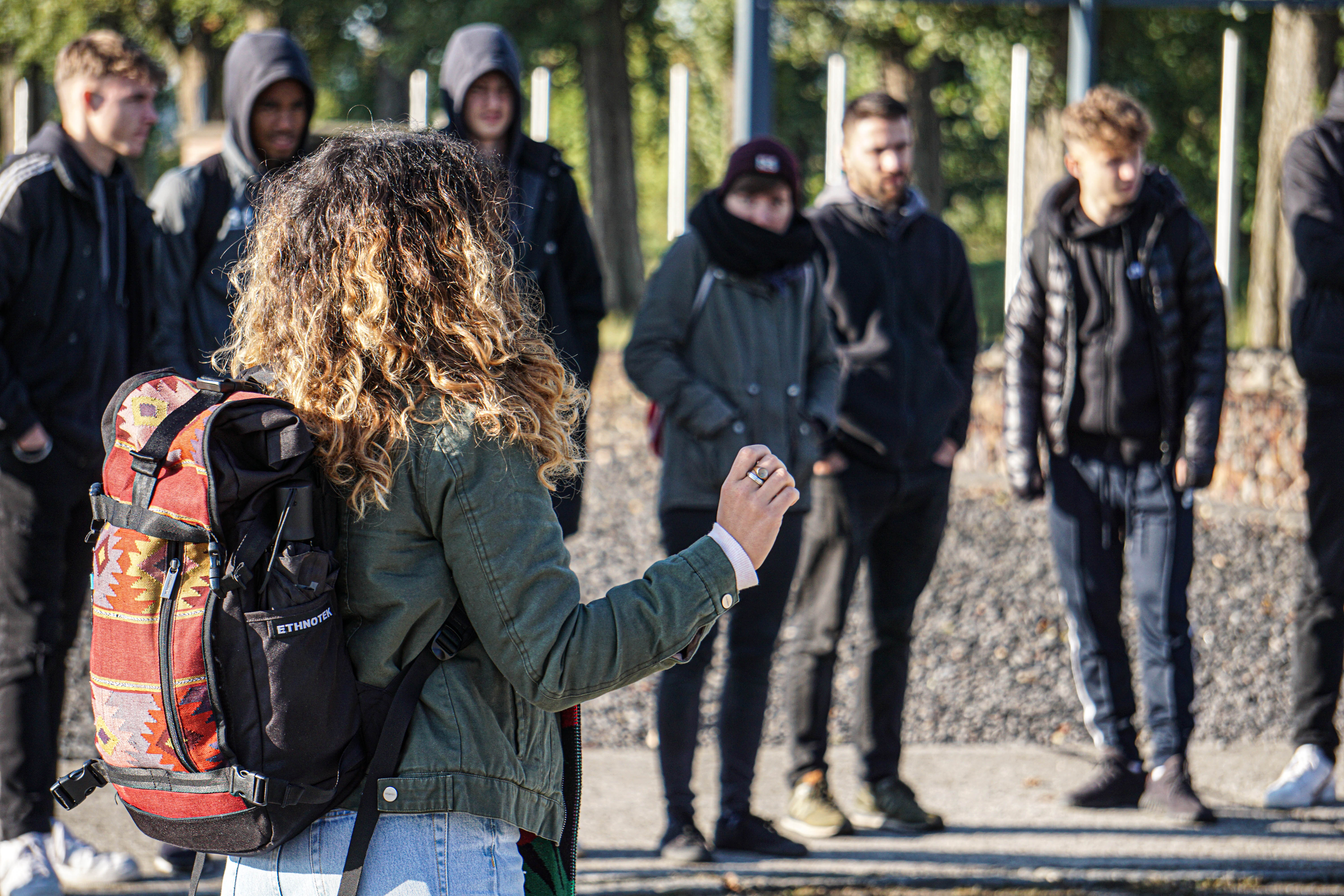 Im Oktober 2019 besichtigten alle Mannschaften von der U16 bis zur U23 die KZ-Gedenkstätte in Neuengamme. Eine Wertevermittlung dieser Art ist im Moment nicht möglich.