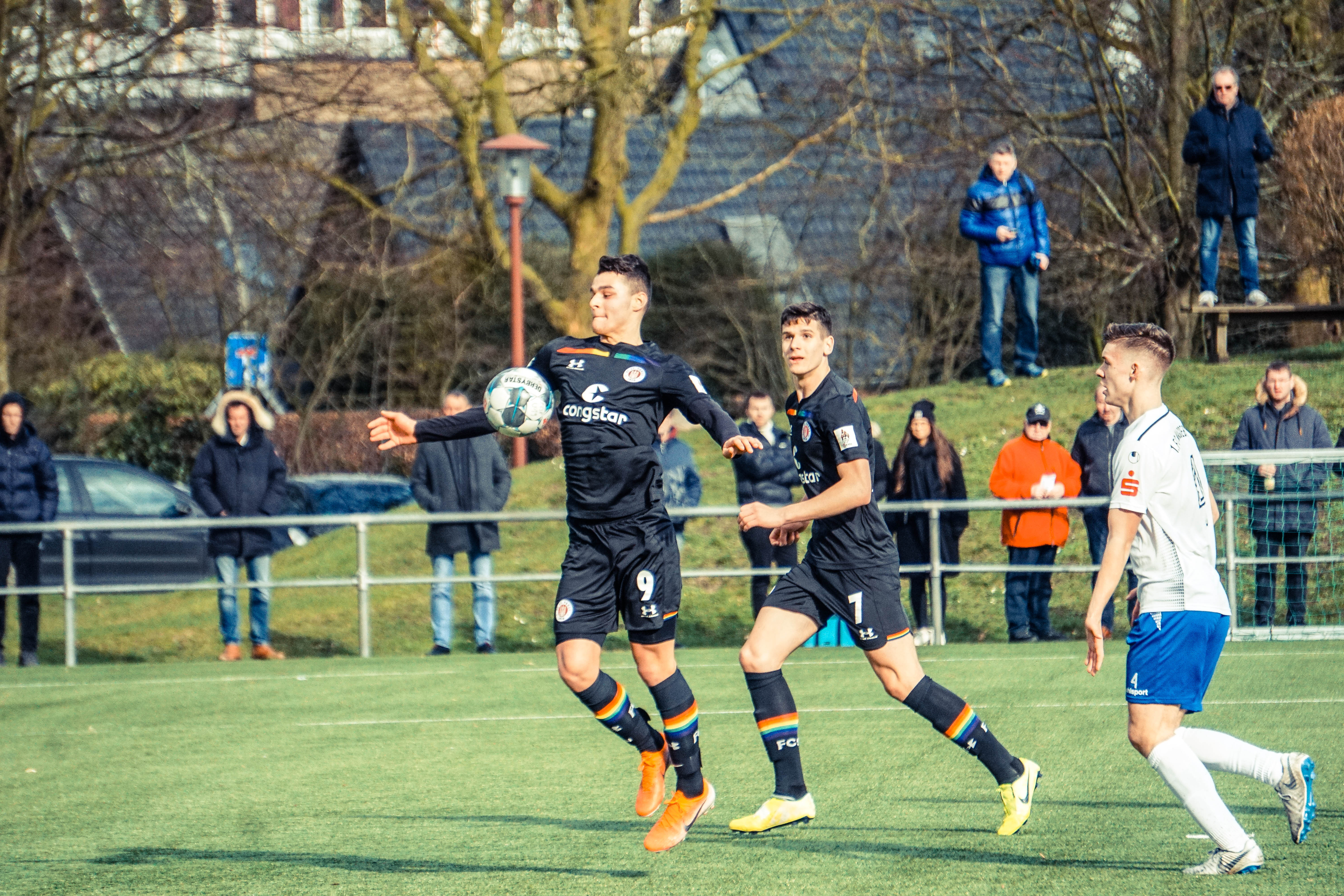 Serkan Dursun (l.) und Igor Matanovic (r.) wollen auch in Chemnitz auf Torejagd gehen.